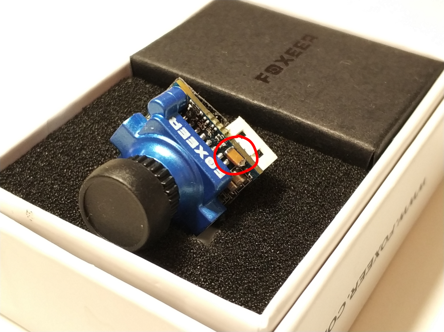 改装用于相机控制的 Foxeer Arrow Micro v2