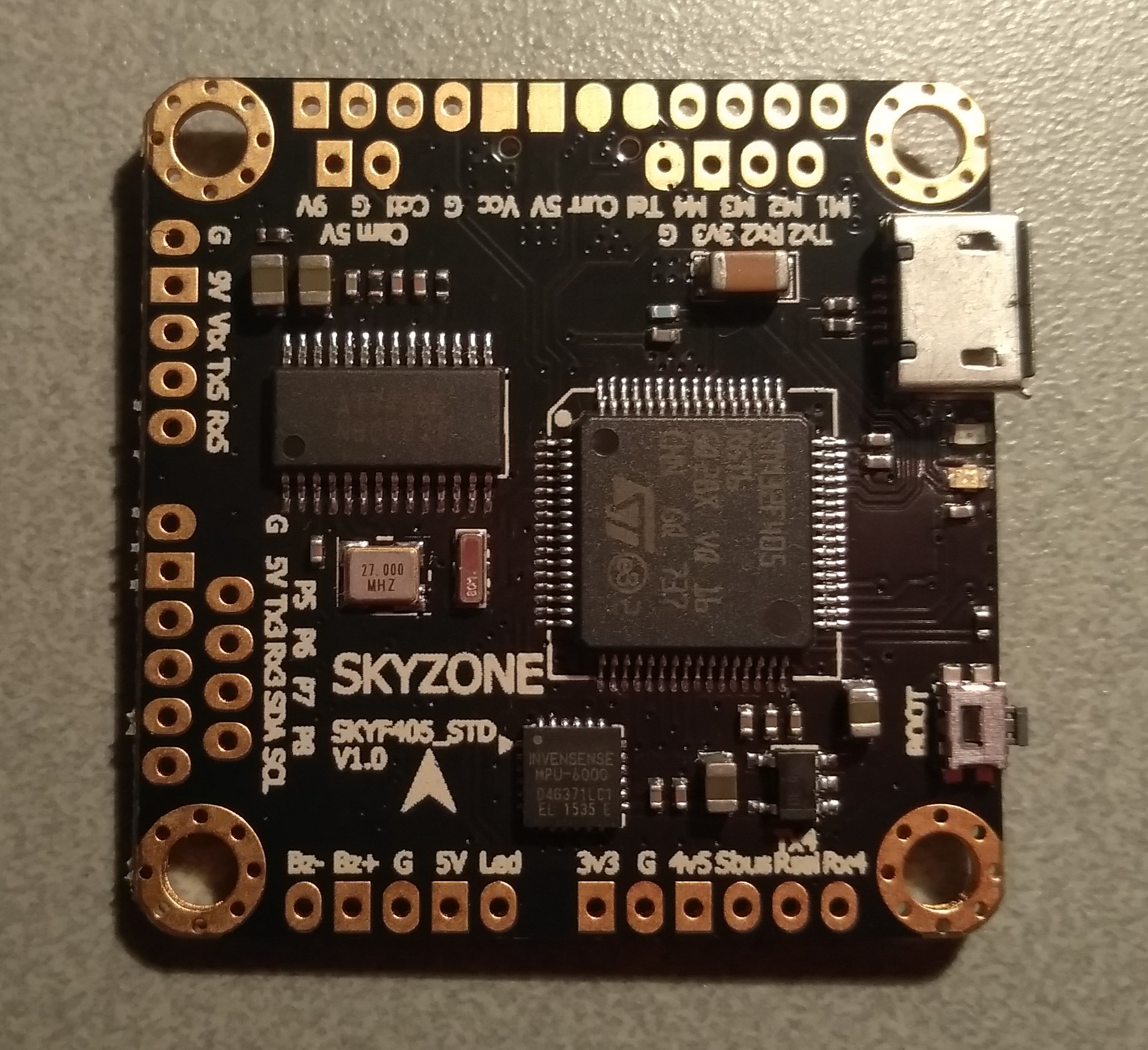 SKYZONEF405_STD 顶部