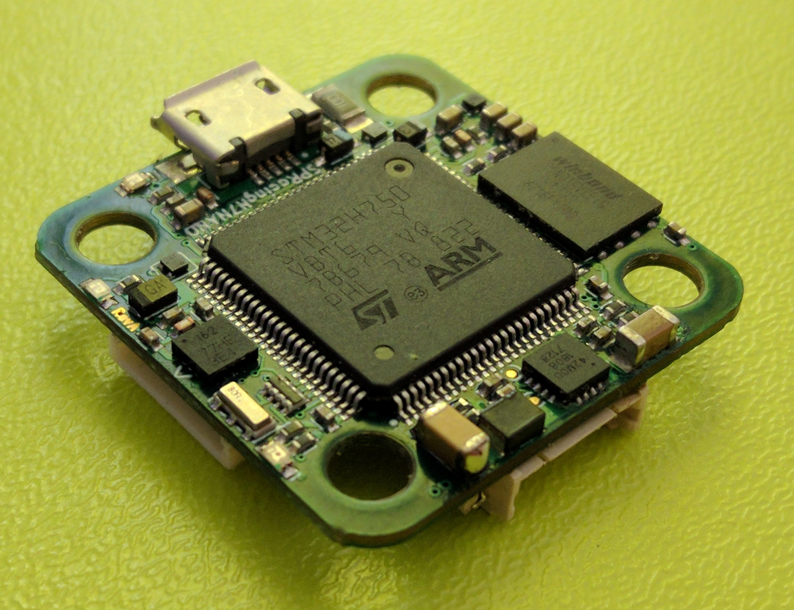 SPRacingH7NANO CPU 面